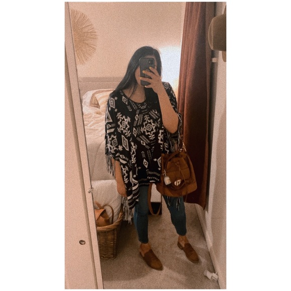 H&M divided poncho navy tribal print fringe tassels bohemian western - Picture 1 of 5